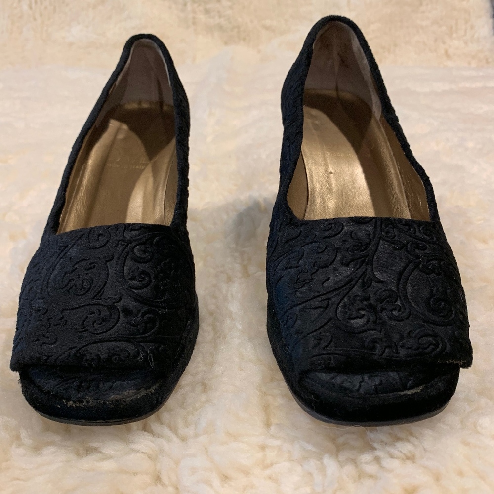 Joan David Black Velvet Pattern Chunky Heels